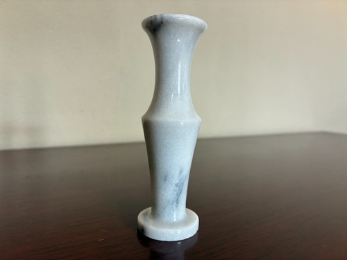 Small vintage marble bud - small,